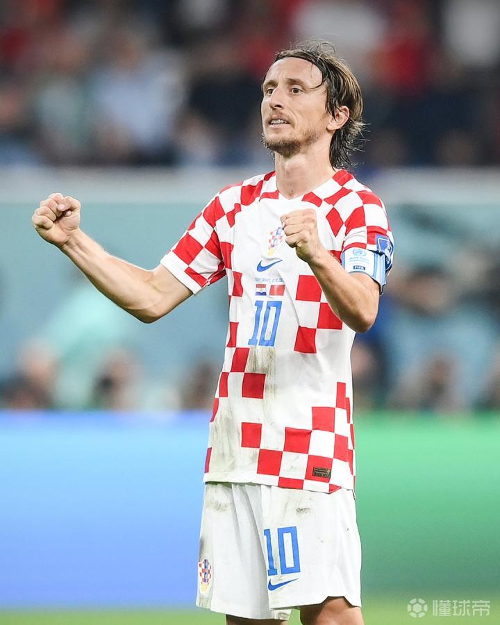 斯内德：德荷球星出国踢球有适应问题，维尔茨需加速证明自己